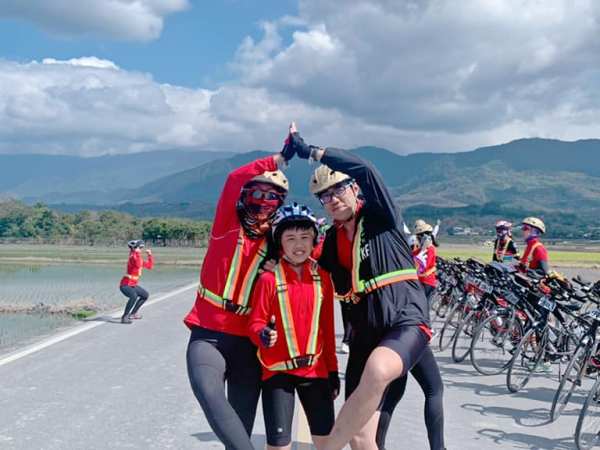 「帶10歲的孩子單車環島，長輩會不會給很多的壓力？」